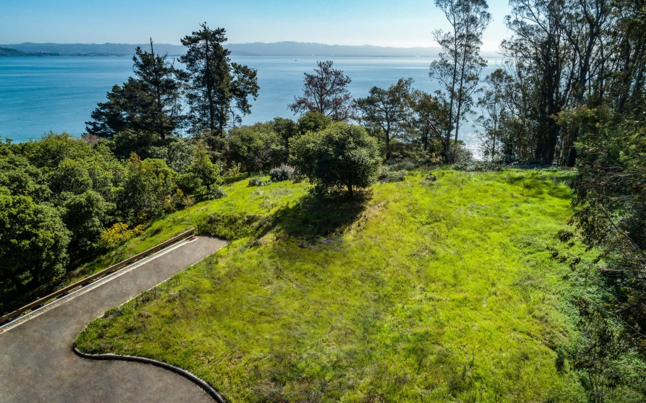 2800 Paradise Drive, Tiburon, CA 94920 Sarkissian Bullock Team