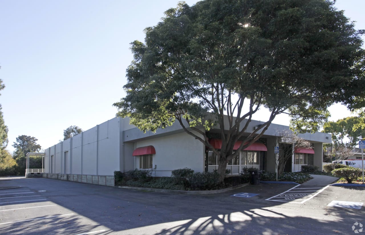 11,480 SF Industrial Owner User Opportunity