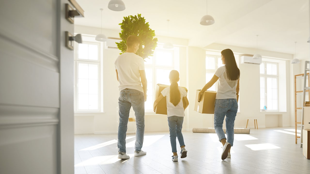 10 Essential Tips for a Stress-Free Move to Your New Home 