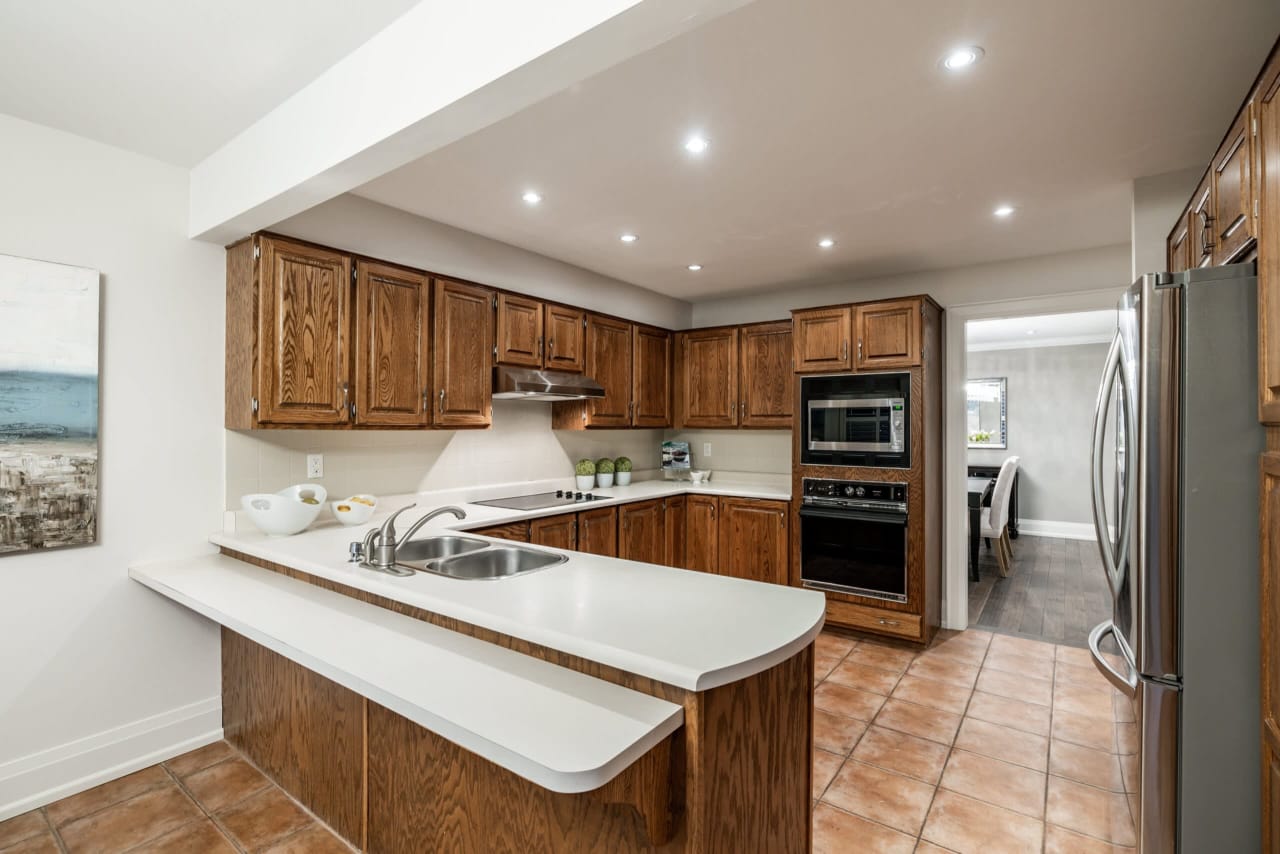 1304 Heathfield Cres