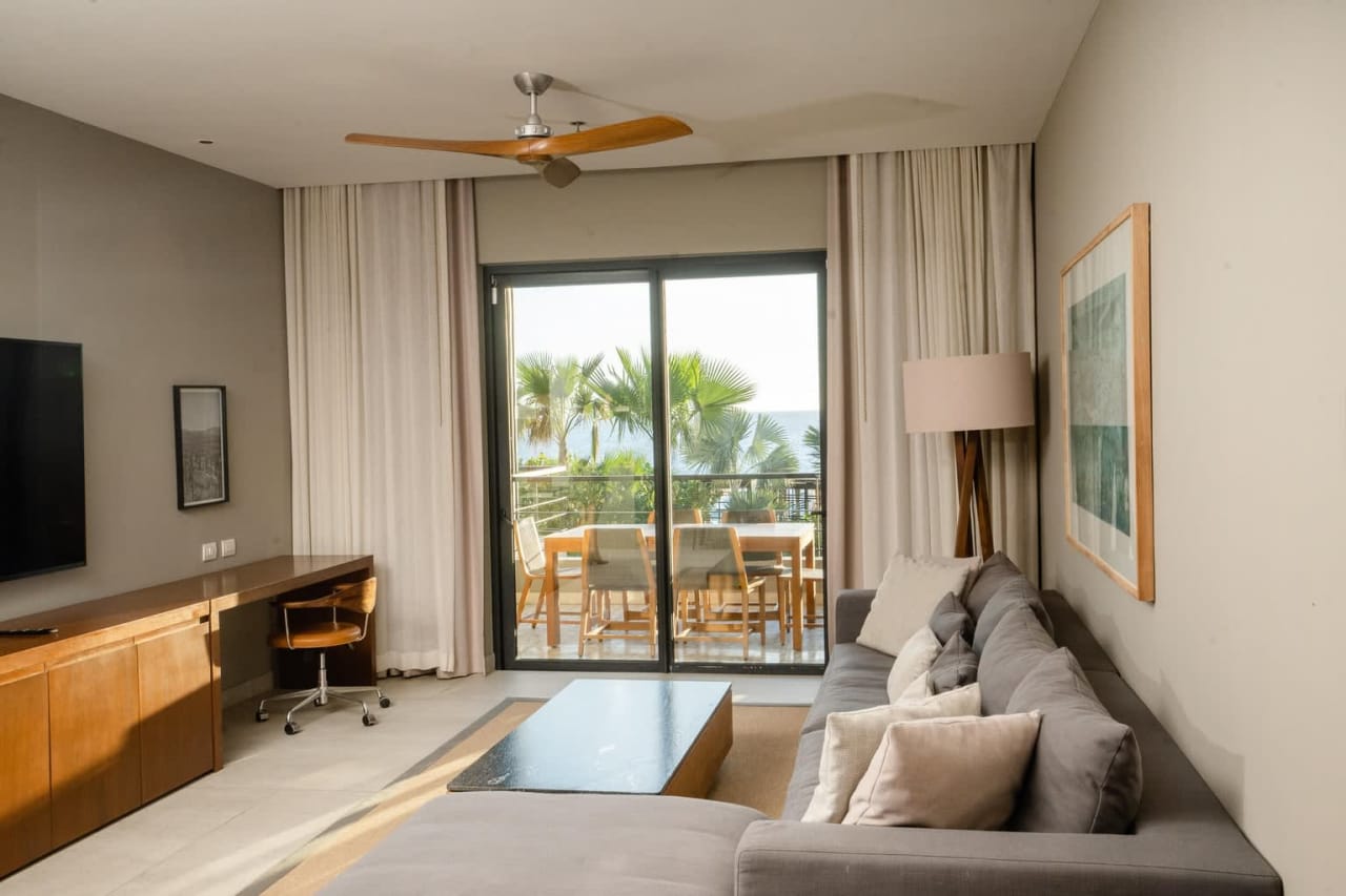 The Cape Residences 612 Thompson Beach Front Resort 612, Cabo Corridor