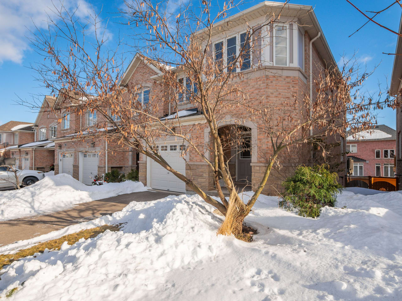 Oakville Homes For Sale in Oakville Top Realtor in Oakville