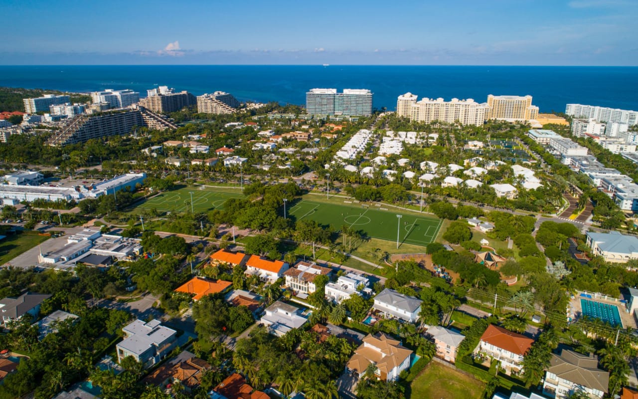 Key Biscayne  Neighborhood Guide