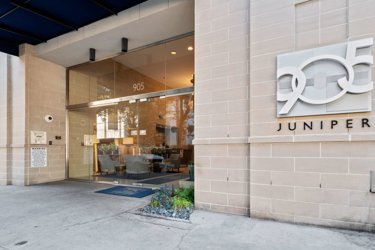 905 Juniper Street NE Unit: 310