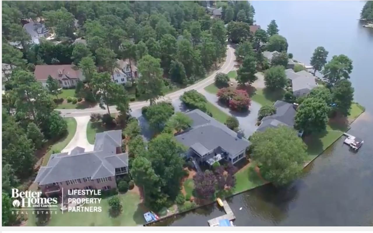 Take a Tour of 155 SW Lake Forest Drive in Pinehurst, NC