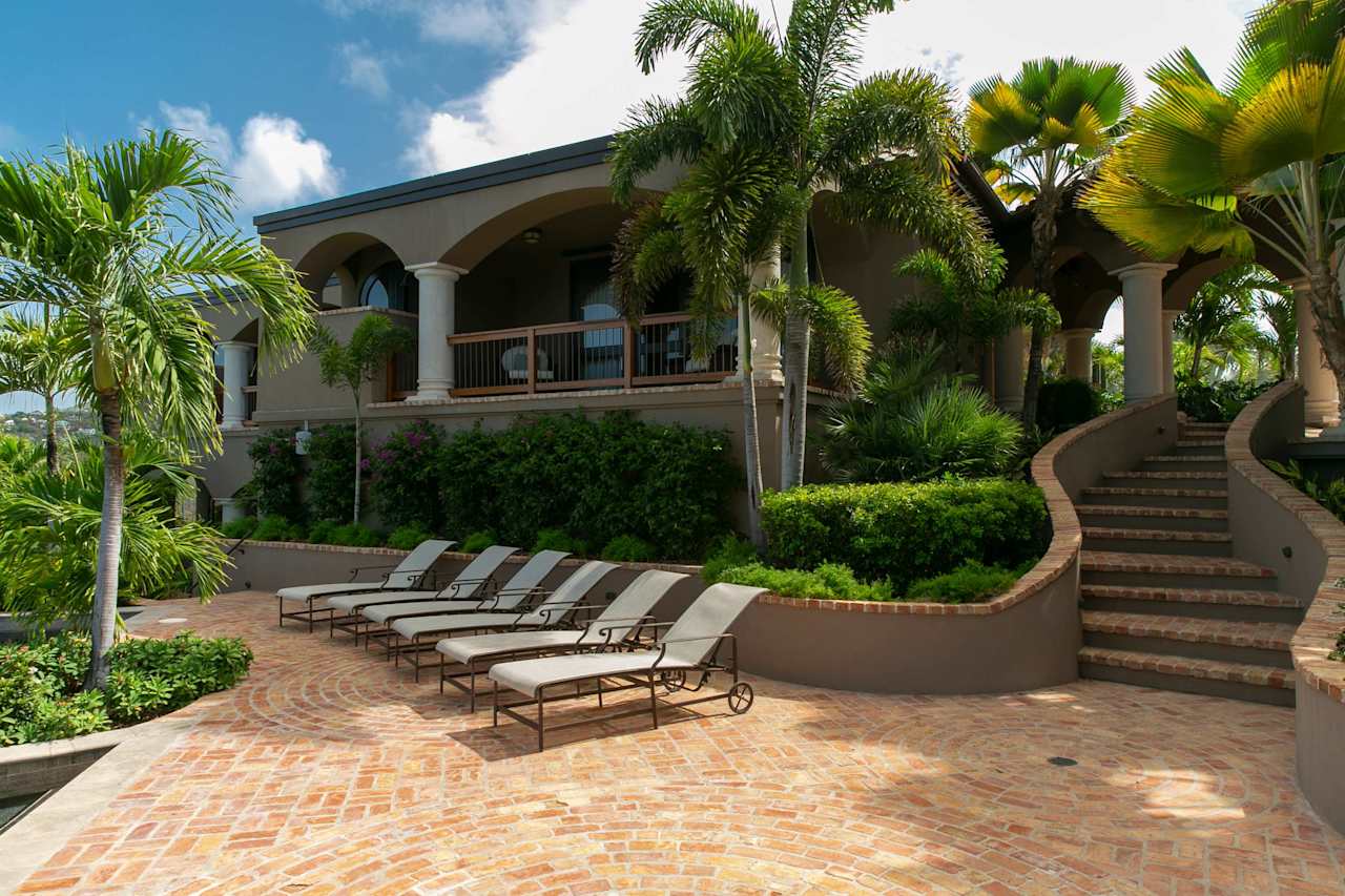 The Last Resort | The Bonvi Hospitality Group