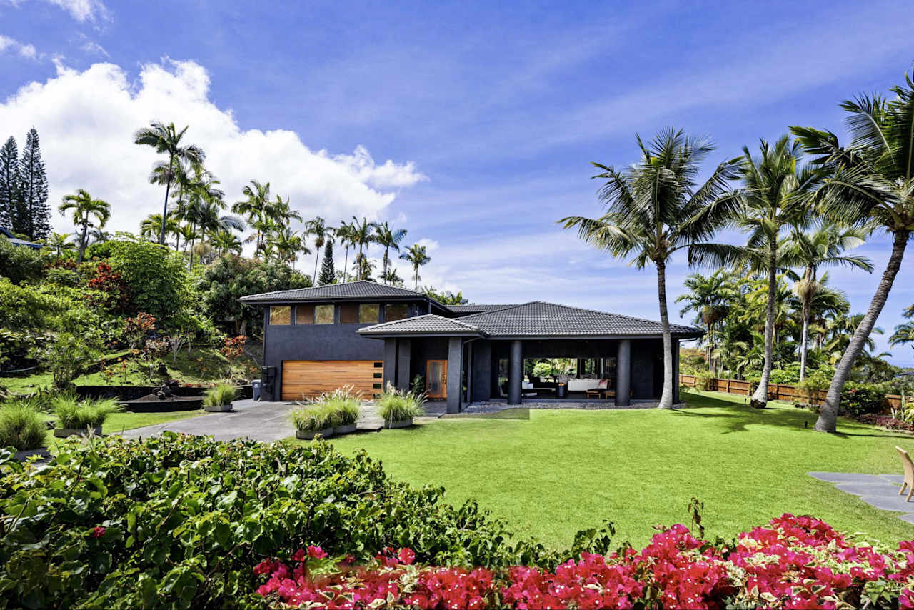 Dream Home Found: Celebrating the Sale of 77-422 Pelenike Drive along the Kona Coast