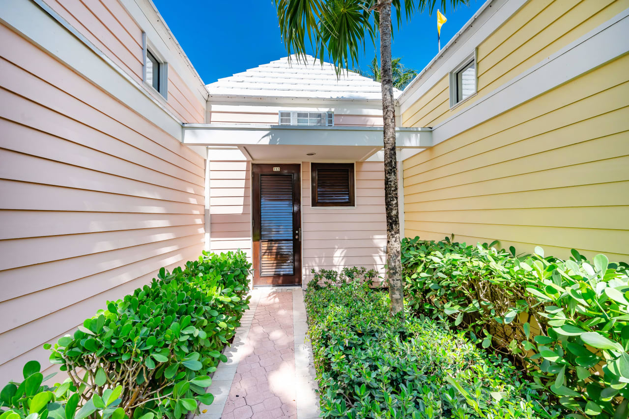 For Sale The Ocean Club Key Biscayne Cabana 112 Key Biscayne