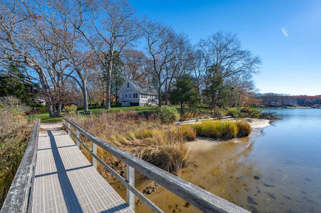 28 Robins Lane Mala Sander + Team