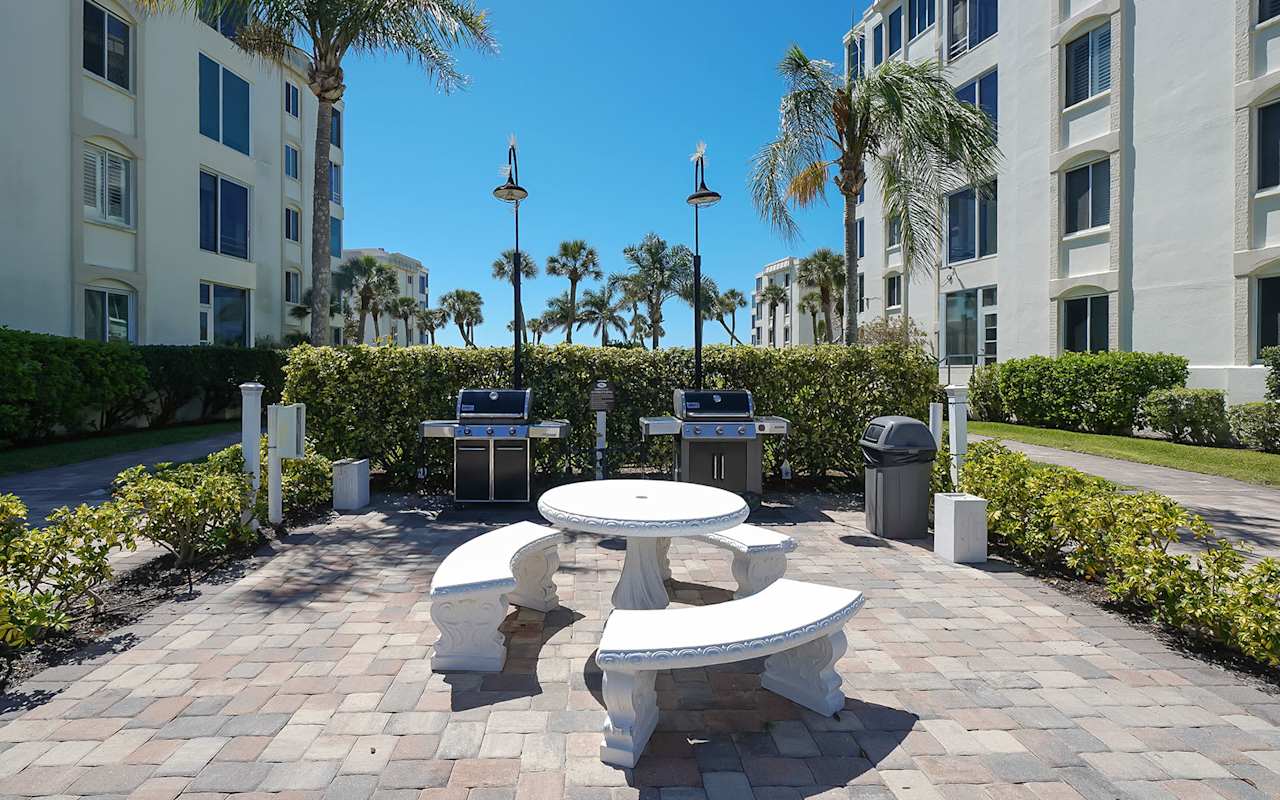 6142 Midnight Pass Road 17N Siesta Key Luxury Home Laughlin Tanner