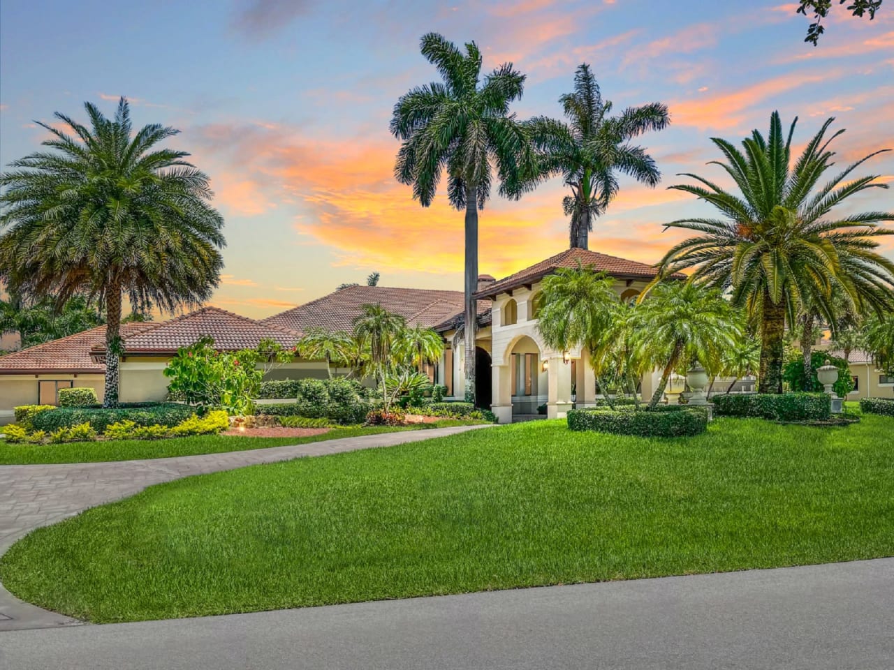 Windmill Ranch Estates, Weston