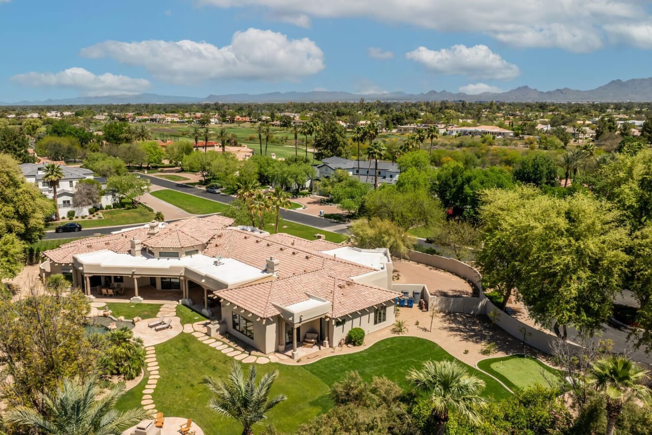 The Ultimate Guide to Moving to Paradise Valley, Arizona