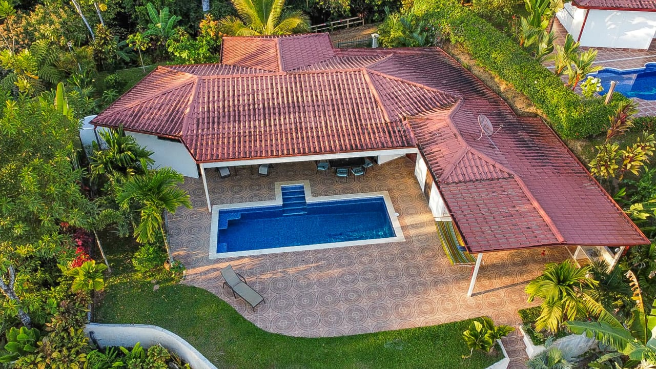 A 3-Bedroom Home With Spectacular Pacific Ocean View On The Edge Of Ojochal