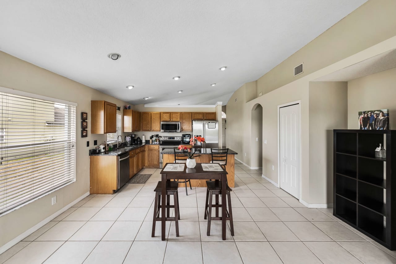 7845 MERCHANTVILLE CIRCLE King & Associates Real Estate