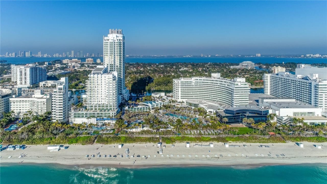 Fontainebleau Tresor | Miami Beach