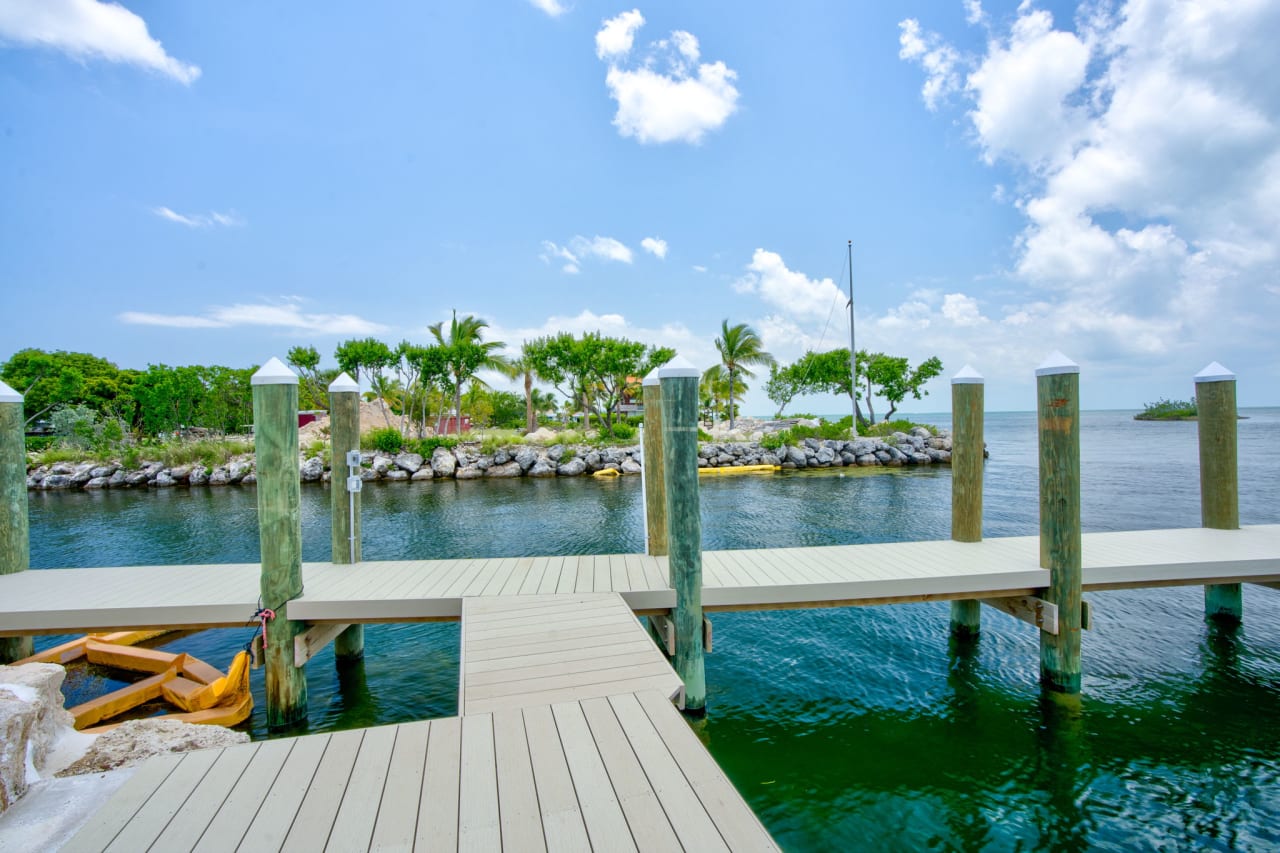 Bayfront Luxury Pool Home