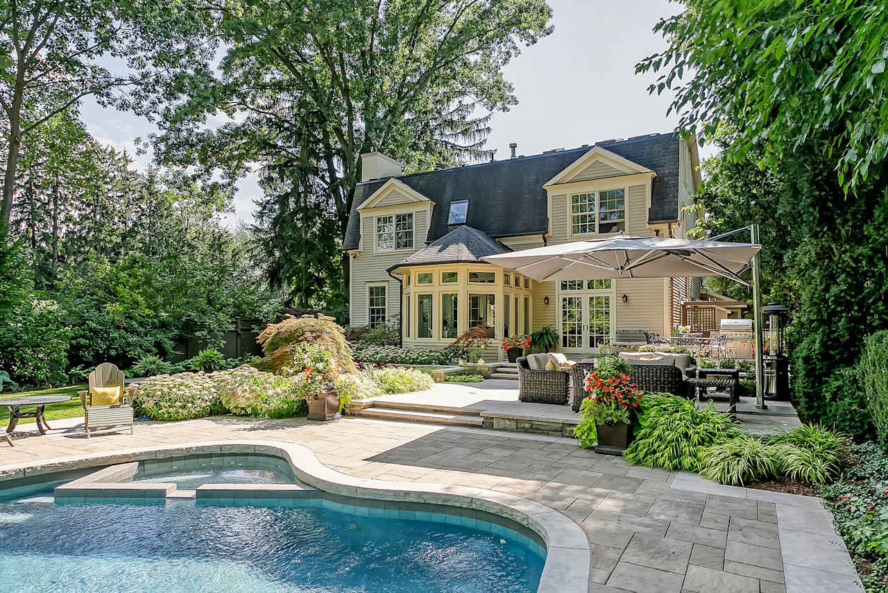 317 Chartwell Road Oakville, ON L6J 4A1 Goodale Miller Team