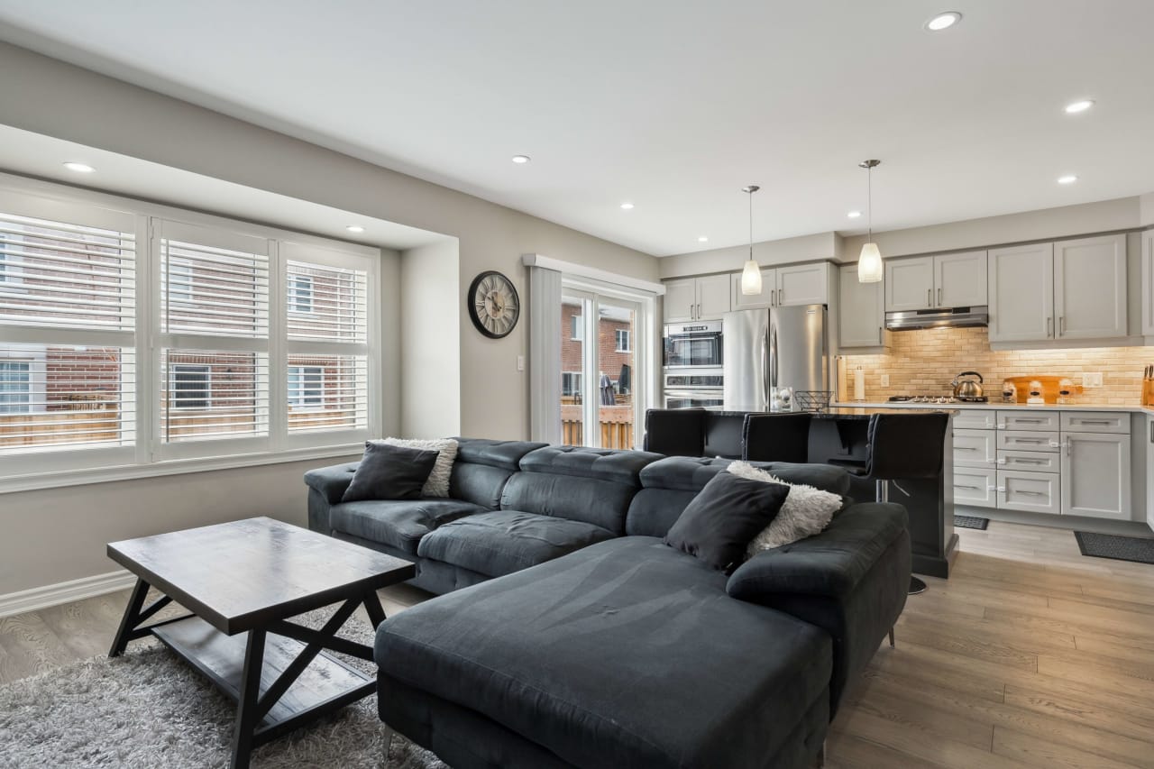 Beautifully upgraded townhome