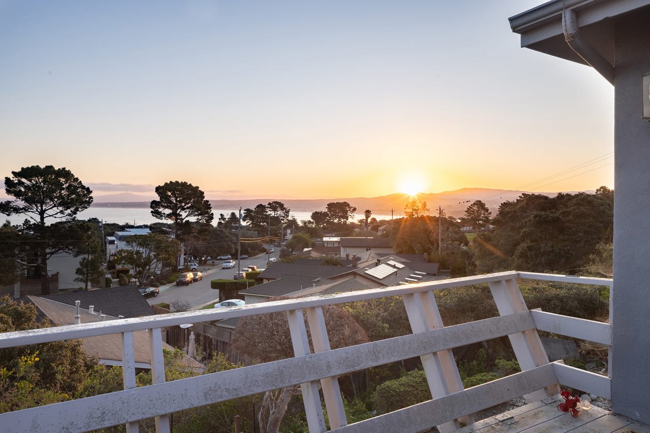 Monterey Haven with Ocean Views - 580 Filmore St