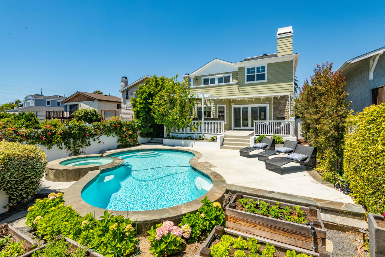 1038 Avenue D Suzanne Dyer Rolling Hills Estates Real Estate Agent