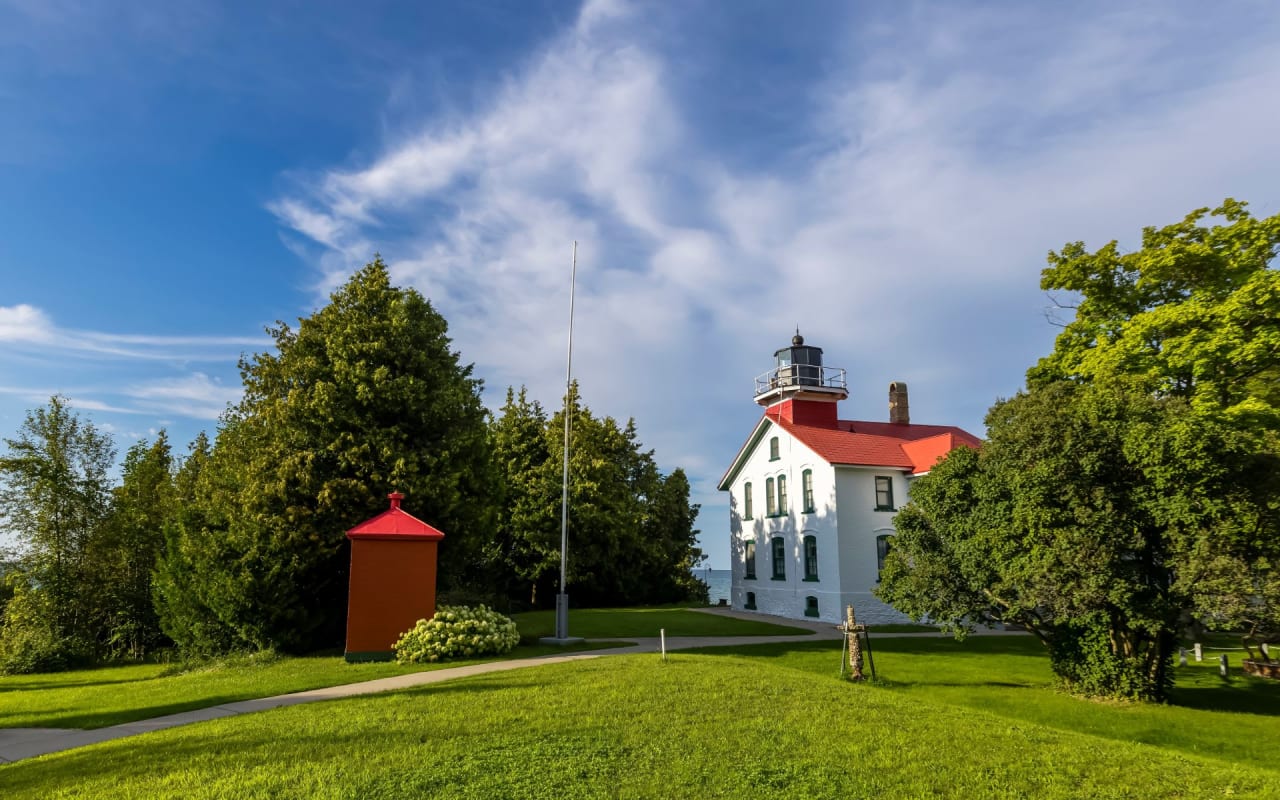 LEELANAU (COUNTY)