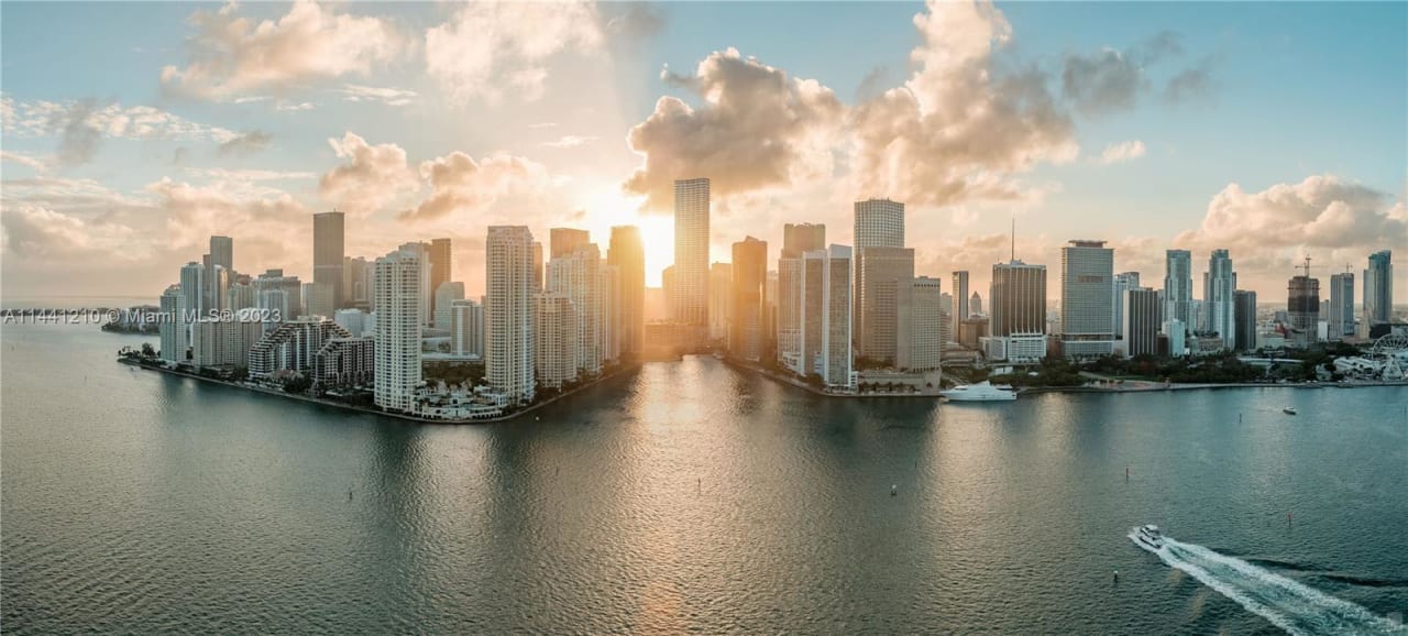 Unlocking Opportunities: Key Reasons to Invest in Miami Real Estate in 2024