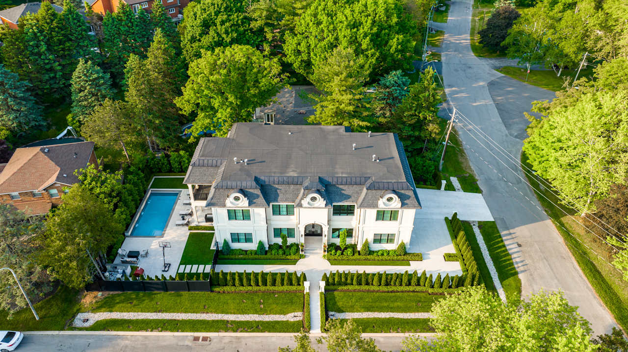 141 Woodview Crescent, Ancaster, ON Canada