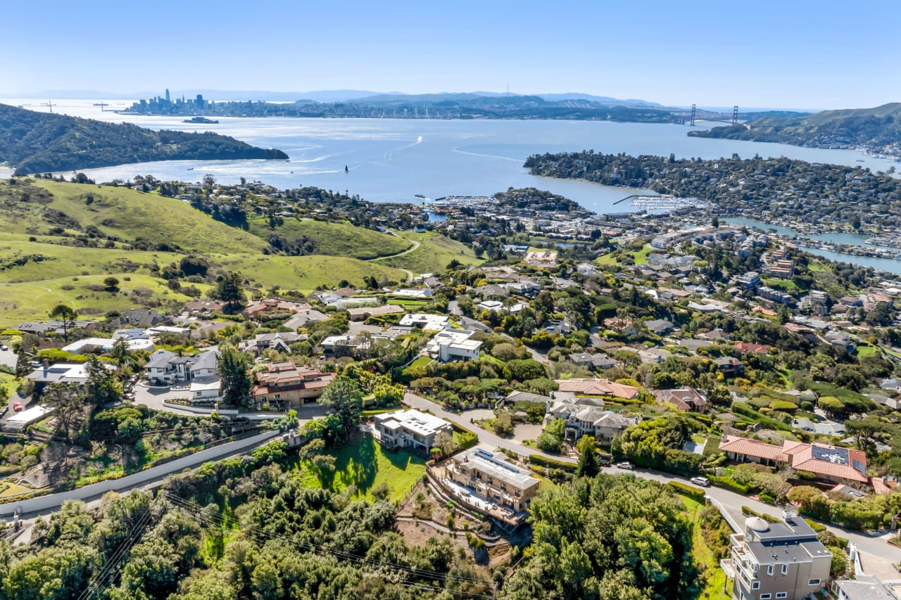 Sweeping Views Across the Bay