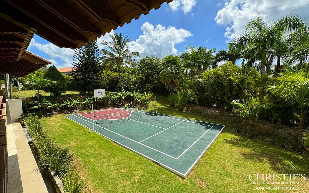 Luxury Villa in Colinas, Casa de Campo