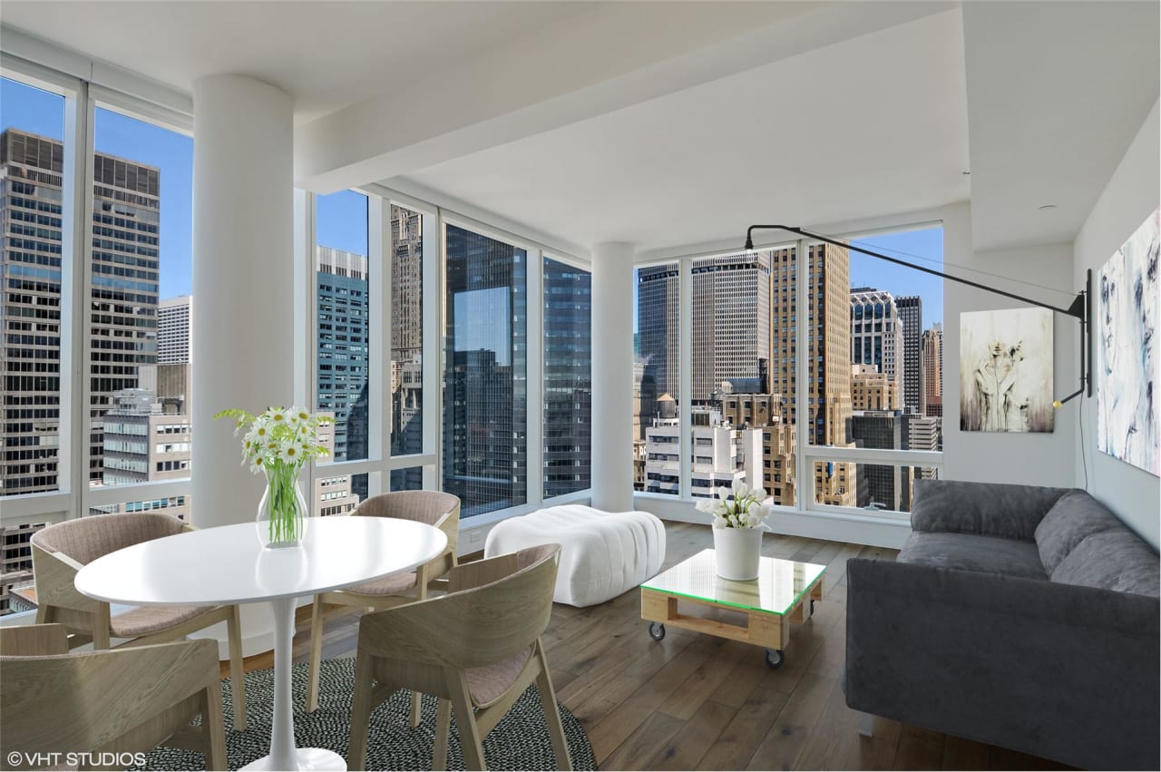 325 Lexington Ave #3C