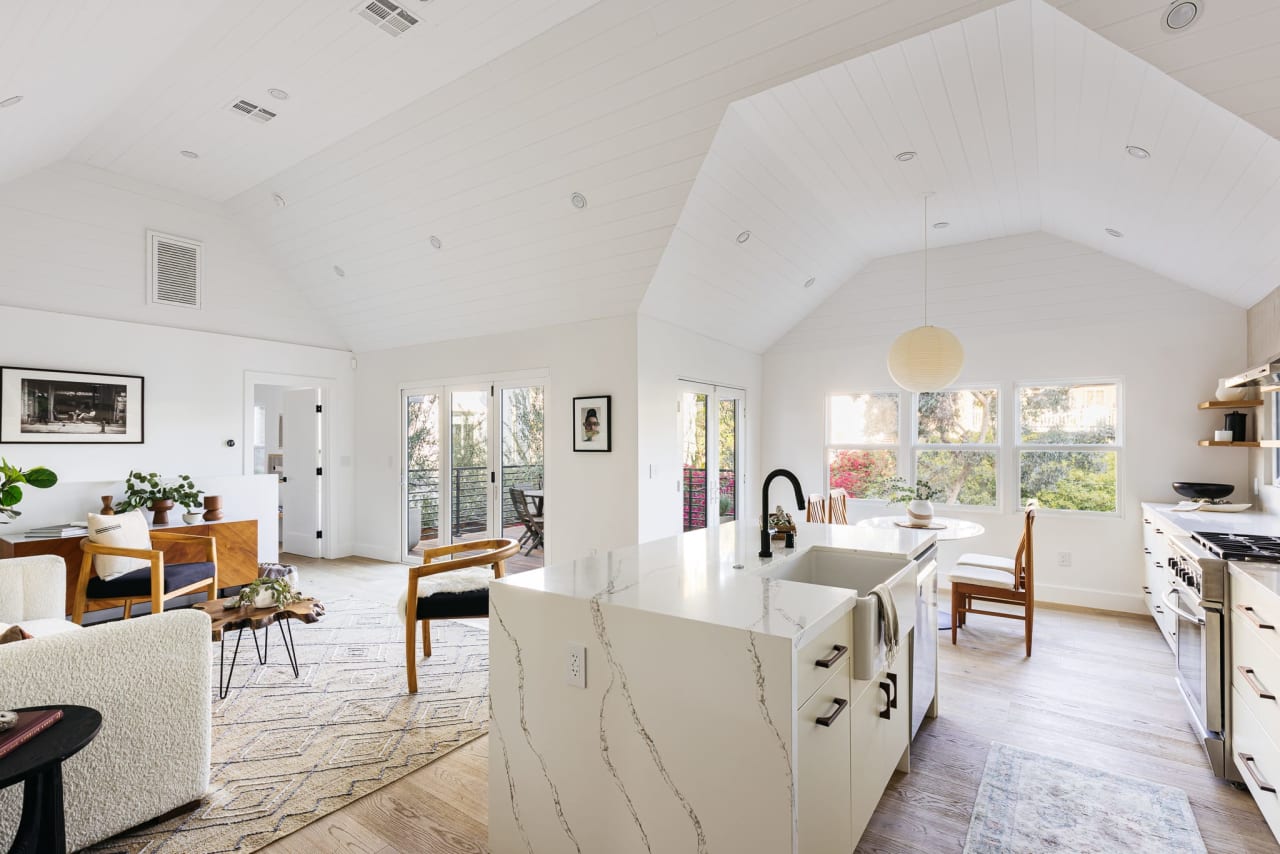 A Designer Done Traditional in Silver Lake 