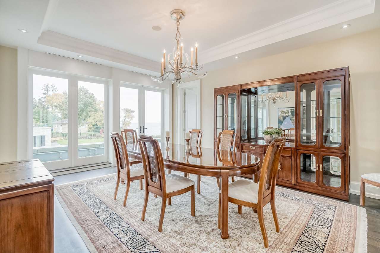 10 Maple Grove Drive Unit 11 Oakville, ON L6J 0E1 Goodale Miller Team