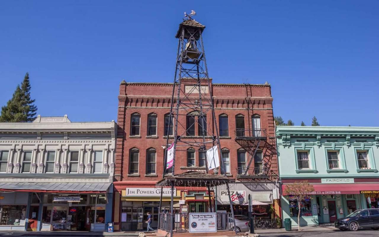 Thrive Real Estate MLS listings in FOLSOM. Named the Top Realtor® in