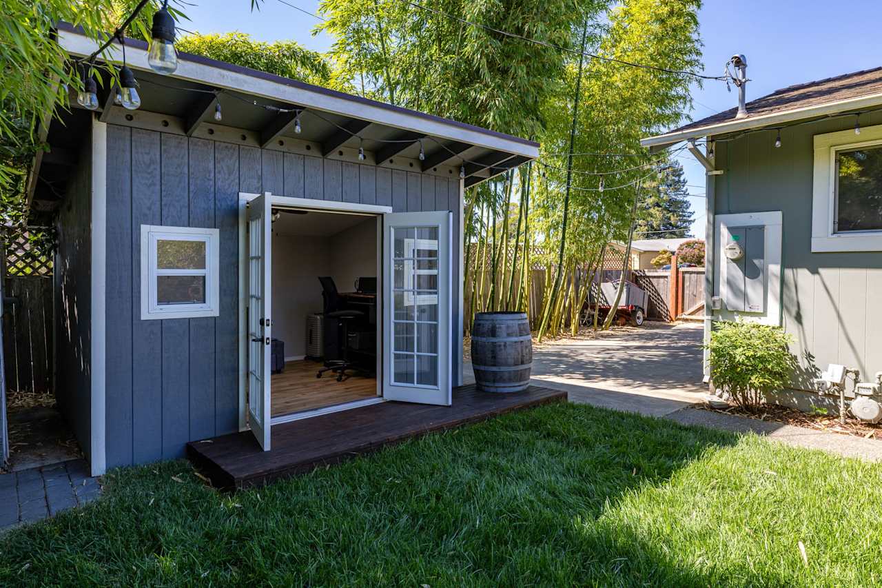 Charming Single-Level Home in the Heart of Rohnert Park