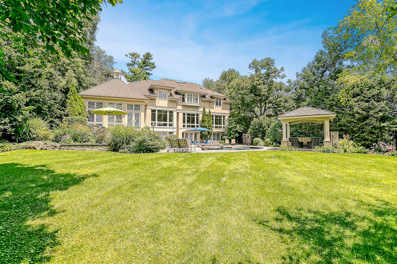 1138 Morrison Heights Drive Oakville, ON L6J 4J1 Goodale Miller Team