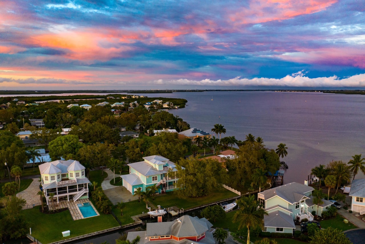 Snead Island Real Estate