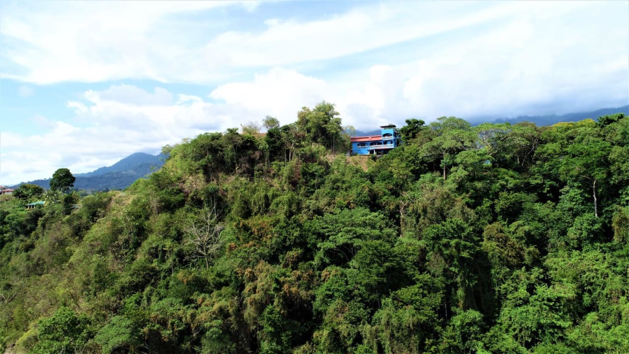 Iconic Eco-lodge With Outstanding Ocean, Sunset, and Mountain Views