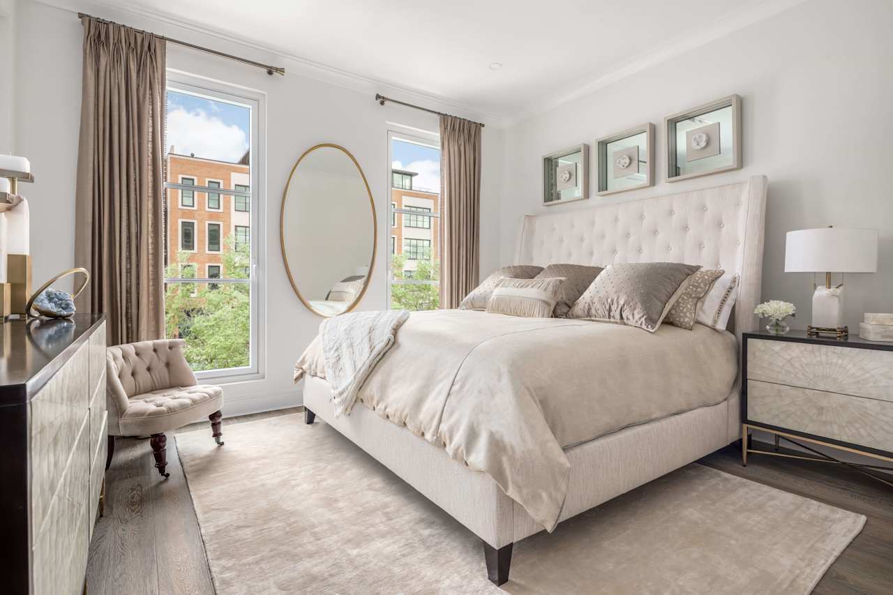 100 Garvies Point Road, Unit 1037 Gail Holman Real Estate Manhasset