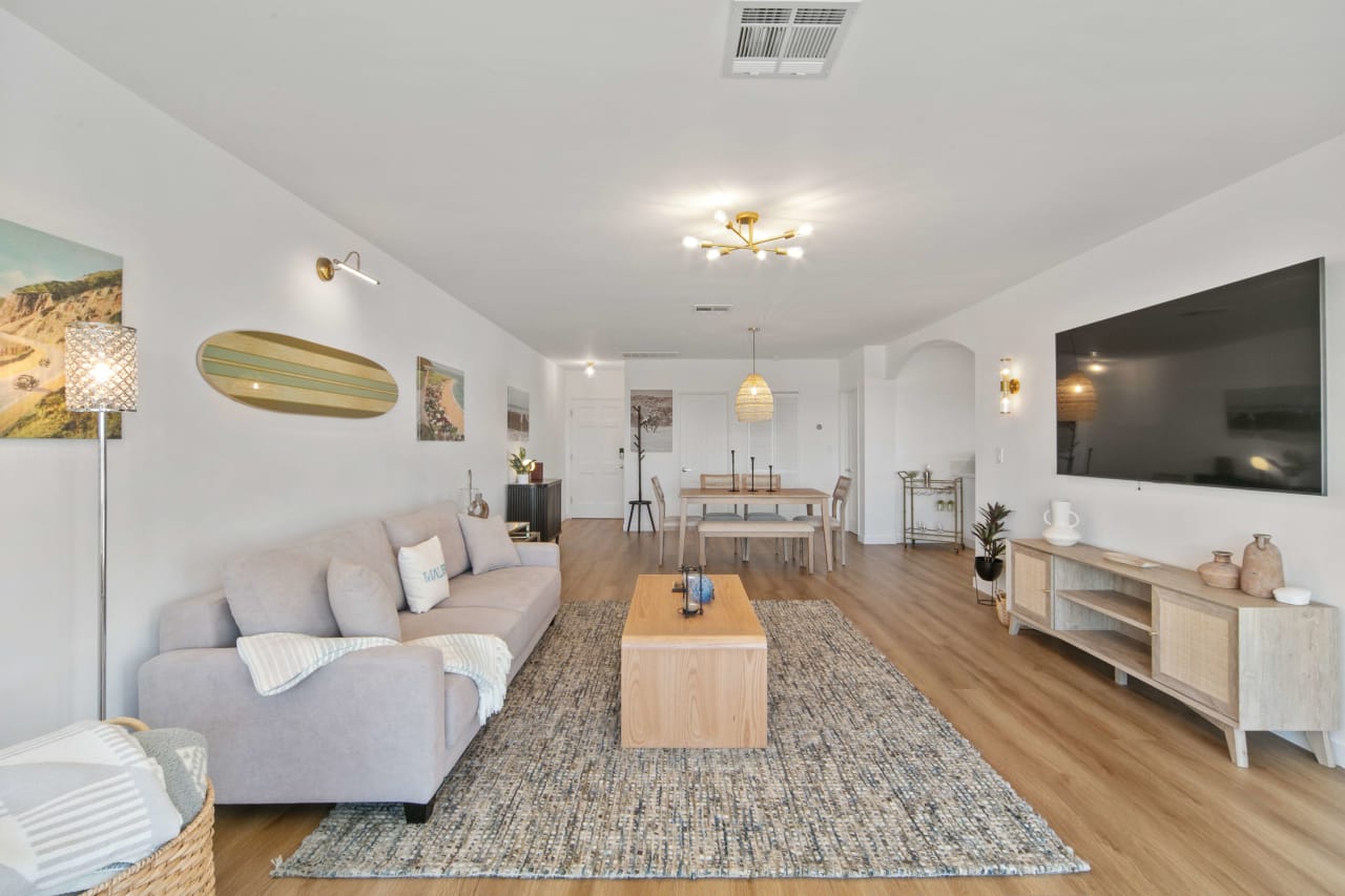 Spacious Malibu Suite with Ocean View