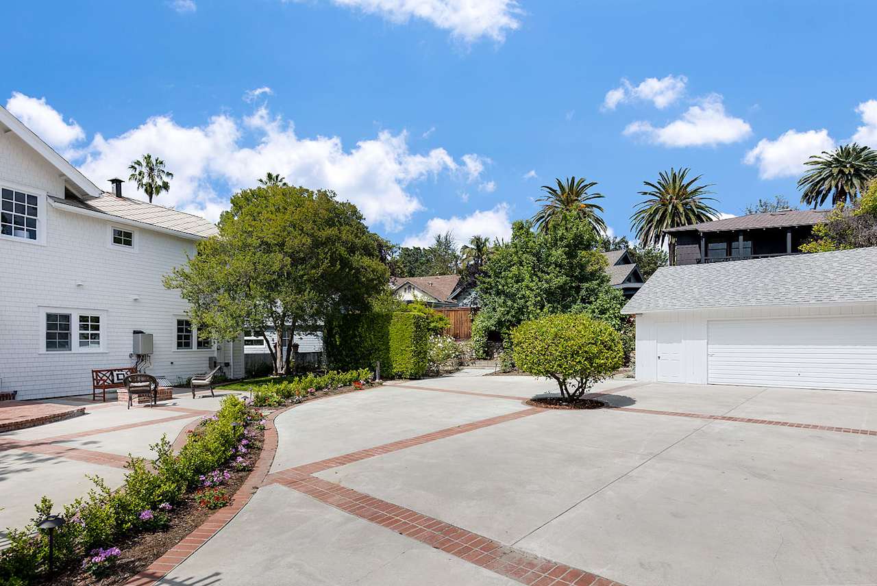 130 N Grand Ave The Botsford Group California Luxury Real Estate Agents