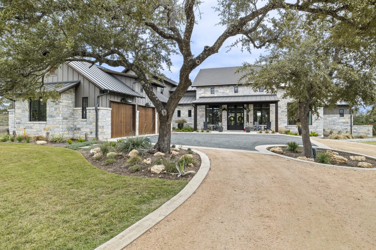 488 Dario Dr - Exceptional Living in Dripping Springs