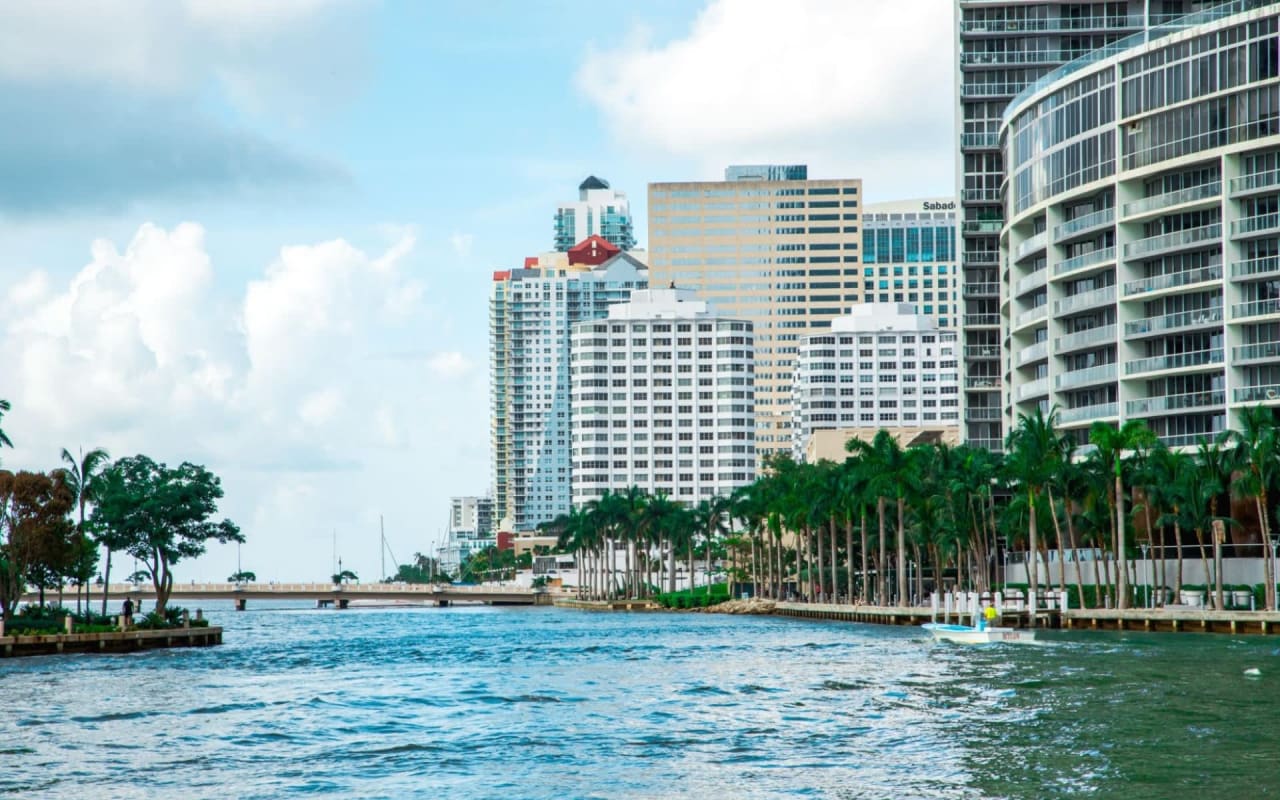 St. Regis Brickell: Luxury Condos in Miami