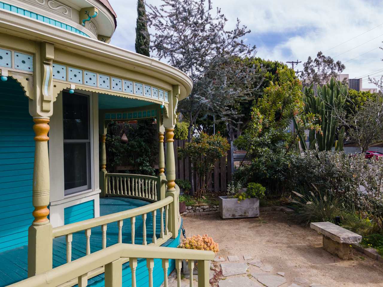 3407 E. 4th St Los Angeles, CA 90063 4 Beds, 2 Baths