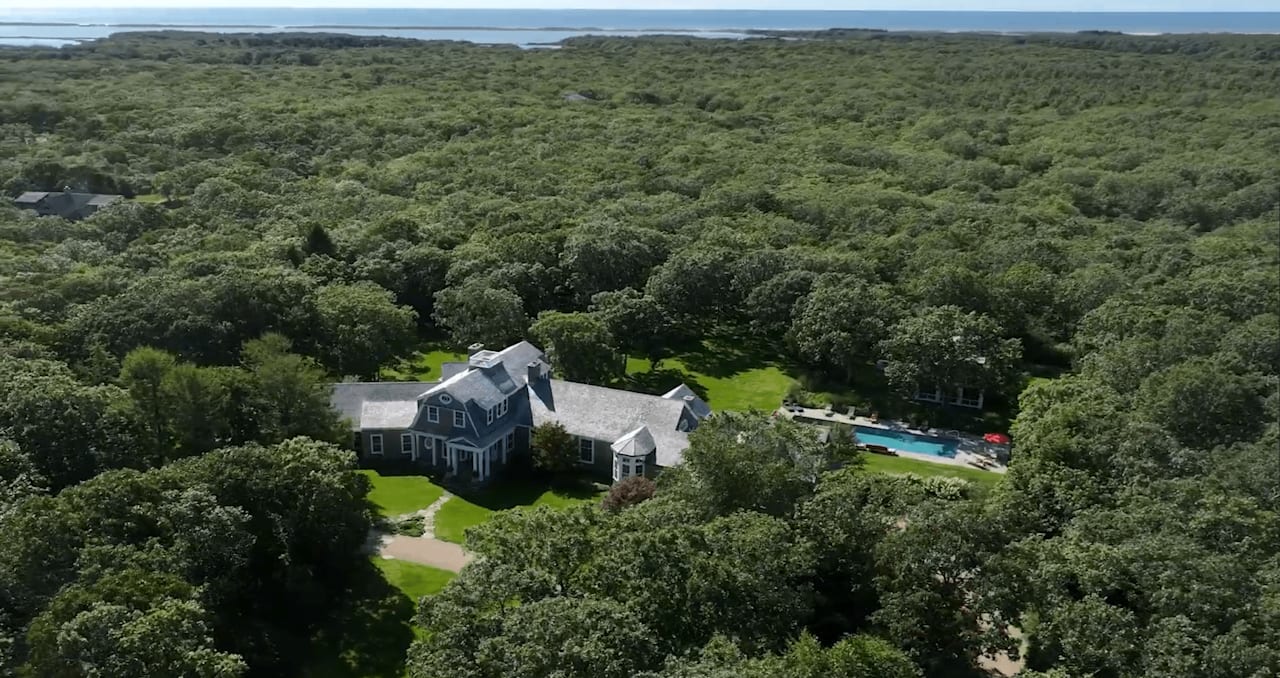 12 Boldwater Road, Edgartown Massachusetts - Martha's Vineyard