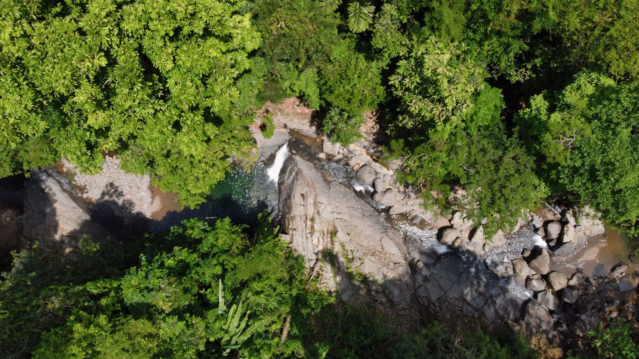 Finca Cerro del Tigre!   Over 20 Acres of Primary Forest and  Waterfalls. 