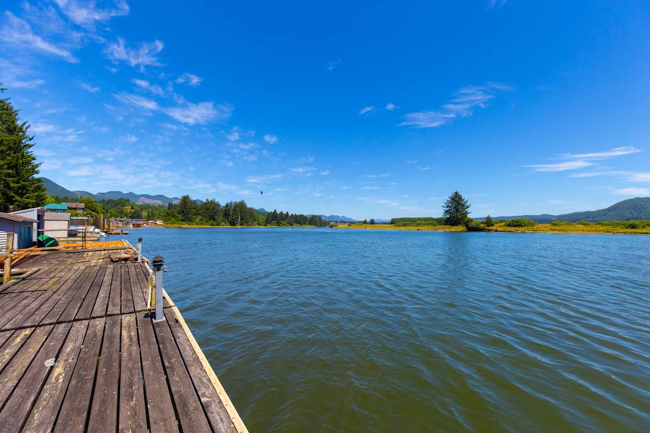 Nehalem OR Real Estate & Homes for Sale Home + Sea Realty