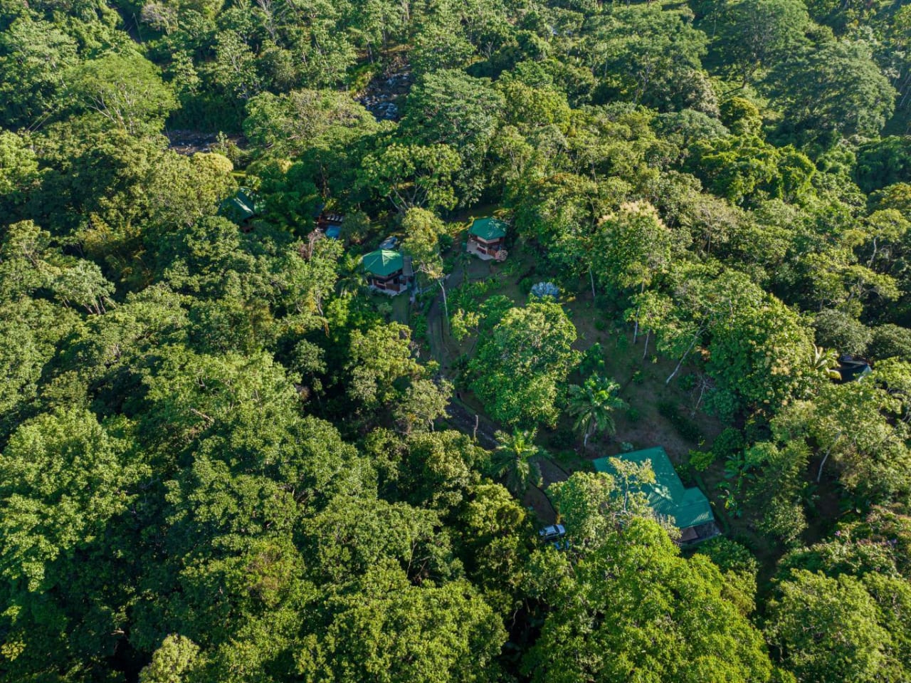 Uvita, Jungle Retreat Center on the Uvita River. Private and 17 Acres