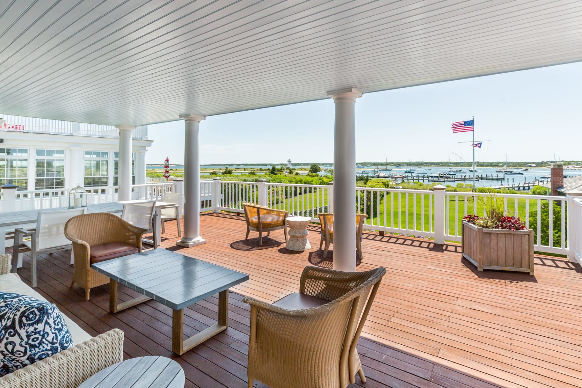 Edgartown Village Waterfront West Tisbury, MA 02568 The MV Team