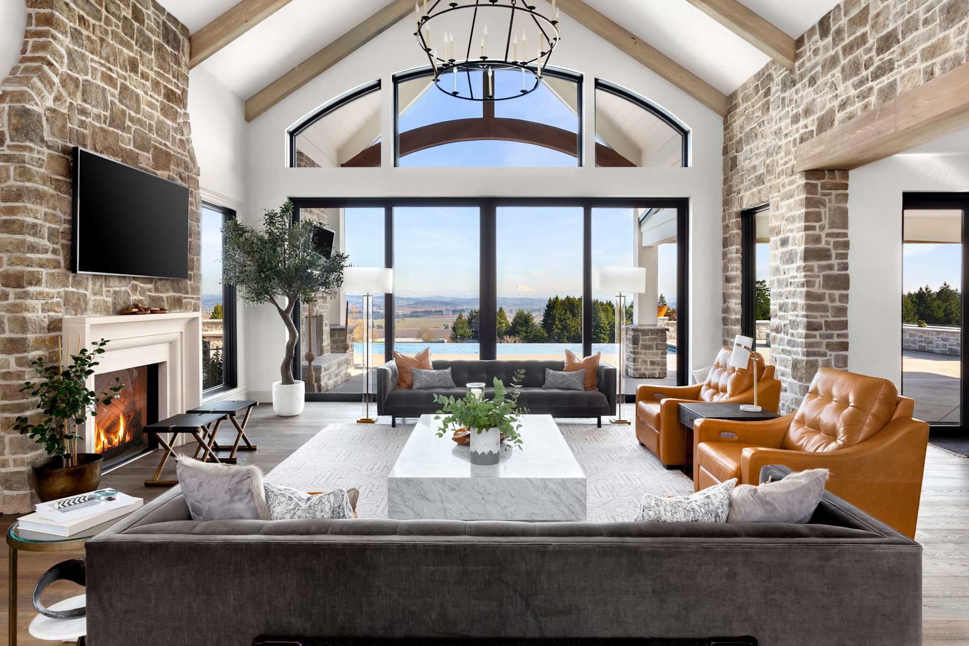 Lisa Sandidge, Realtor