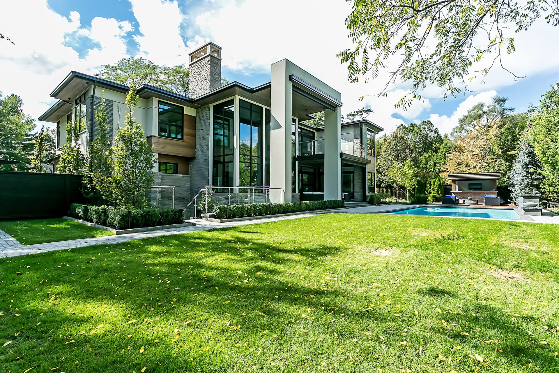 123 Balsam Drive Oakville, ON L6J 3X4 Goodale Miller Team Goodale Miller Team Oakville